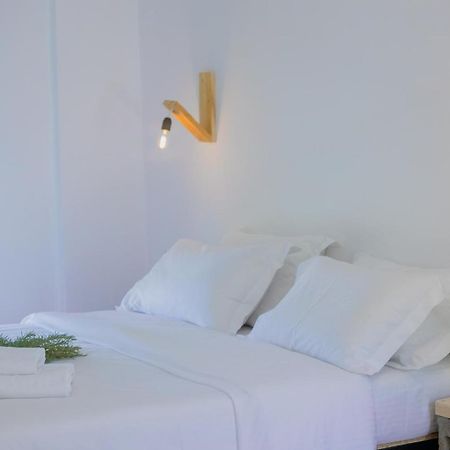 Rustic Hill Private Pool Suites Kalamata Exterior foto