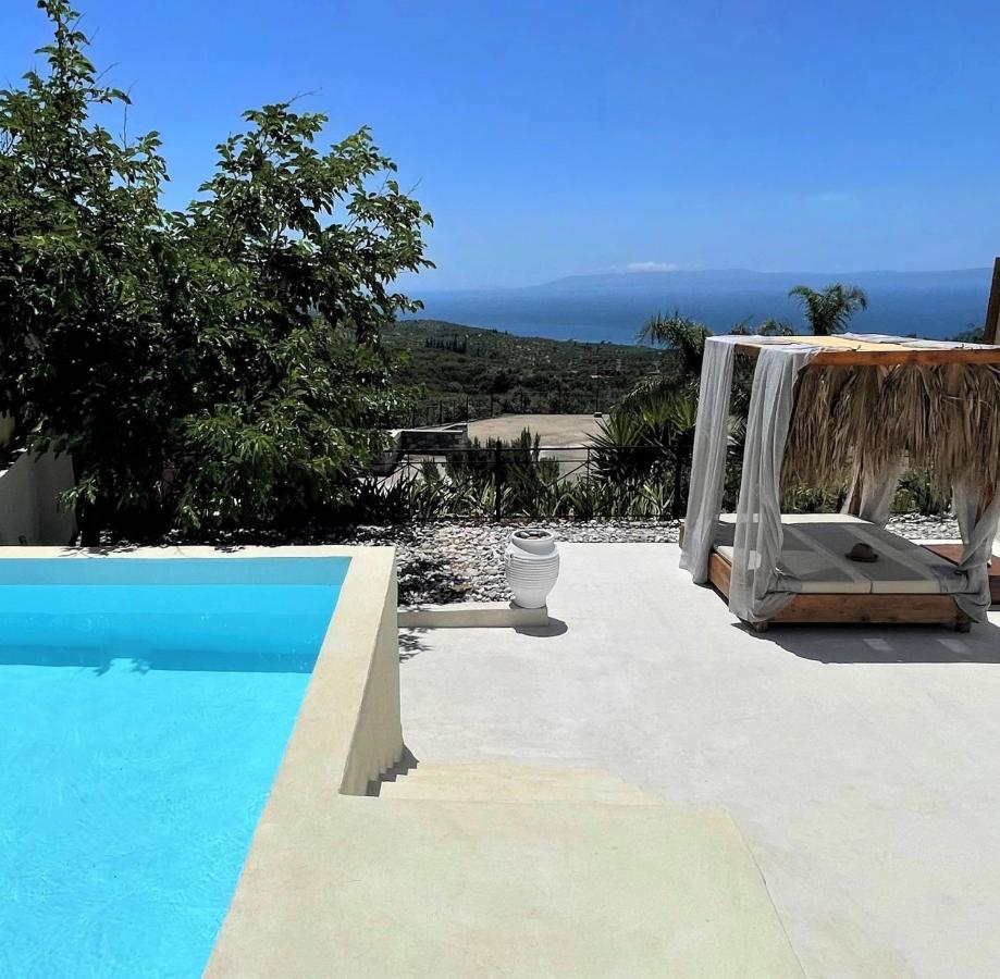 Rustic Hill Private Pool Suites Kalamata Exterior foto