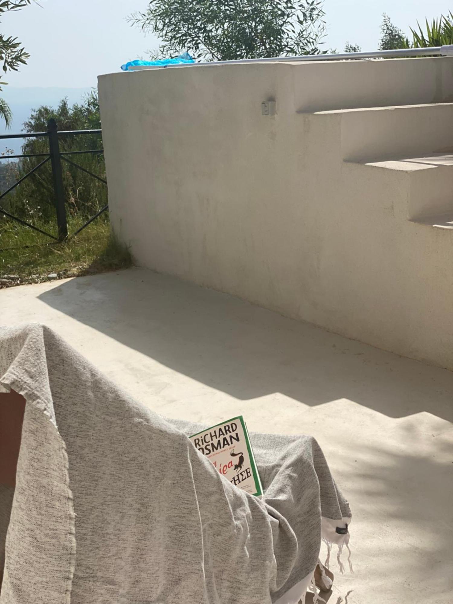 Rustic Hill Private Pool Suites Kalamata Exterior foto